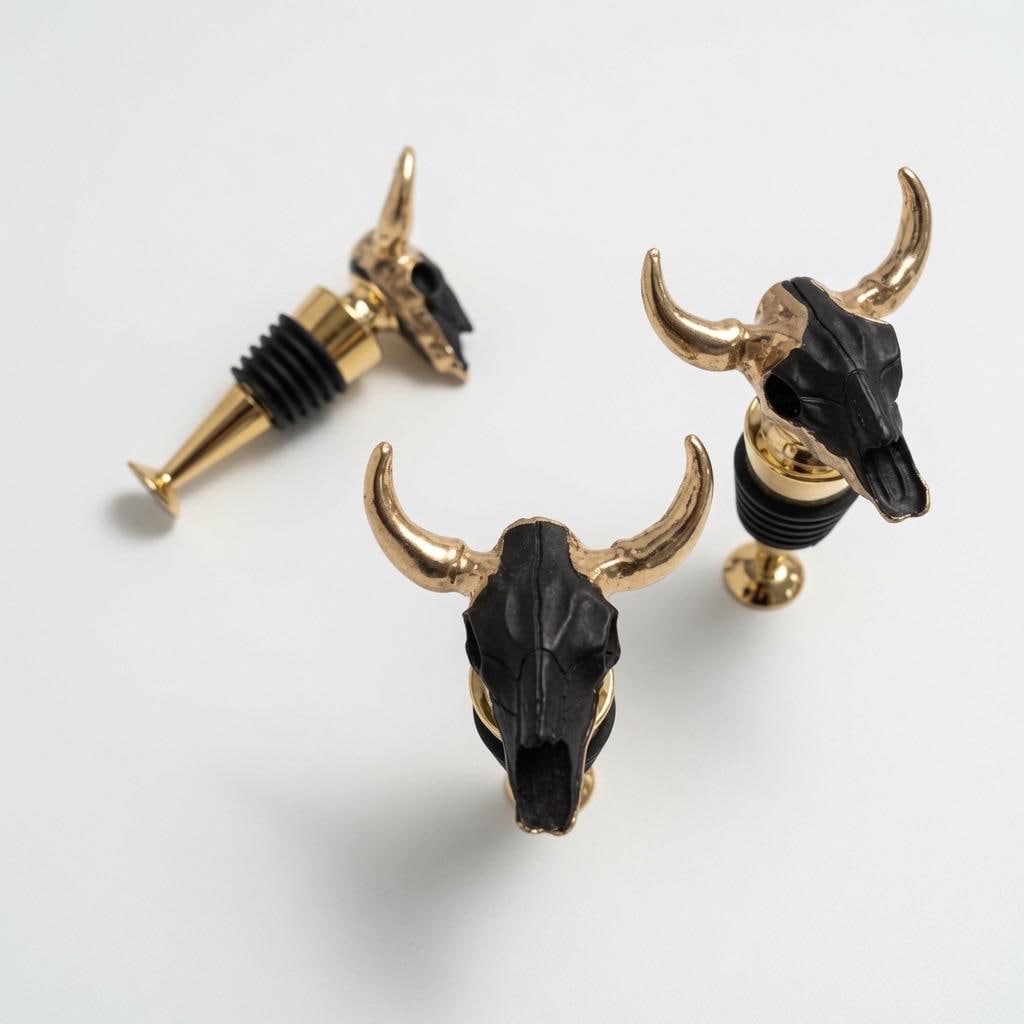 Longhorn Skull Wine Stopper | Black | Gold Horns | Chrome Stem | Rustic Western Farmhouse Barware