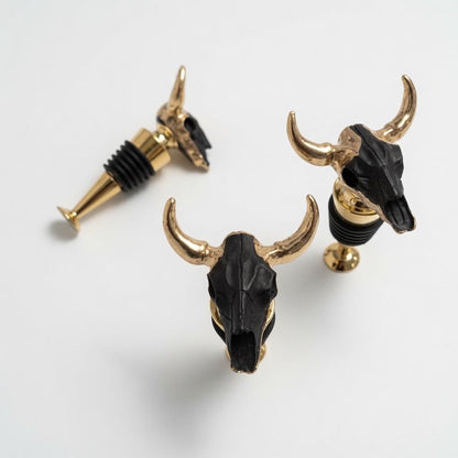 Black Longhorn Skull Wine Stopper with Gold Horns